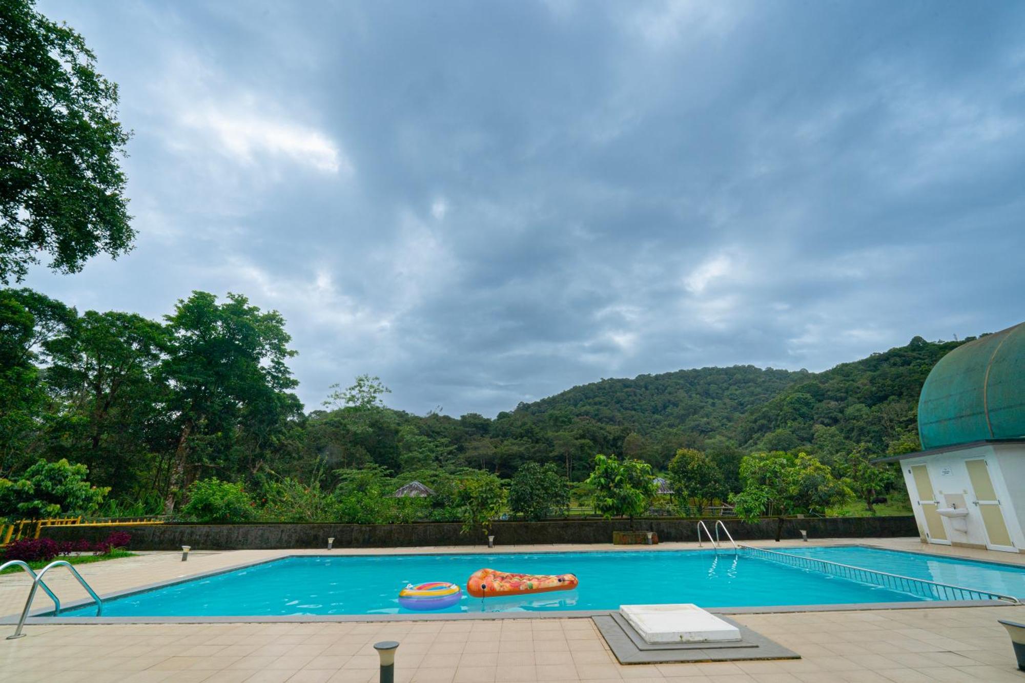 ויטירי The Sanihara Hotel & Resort מראה חיצוני תמונה