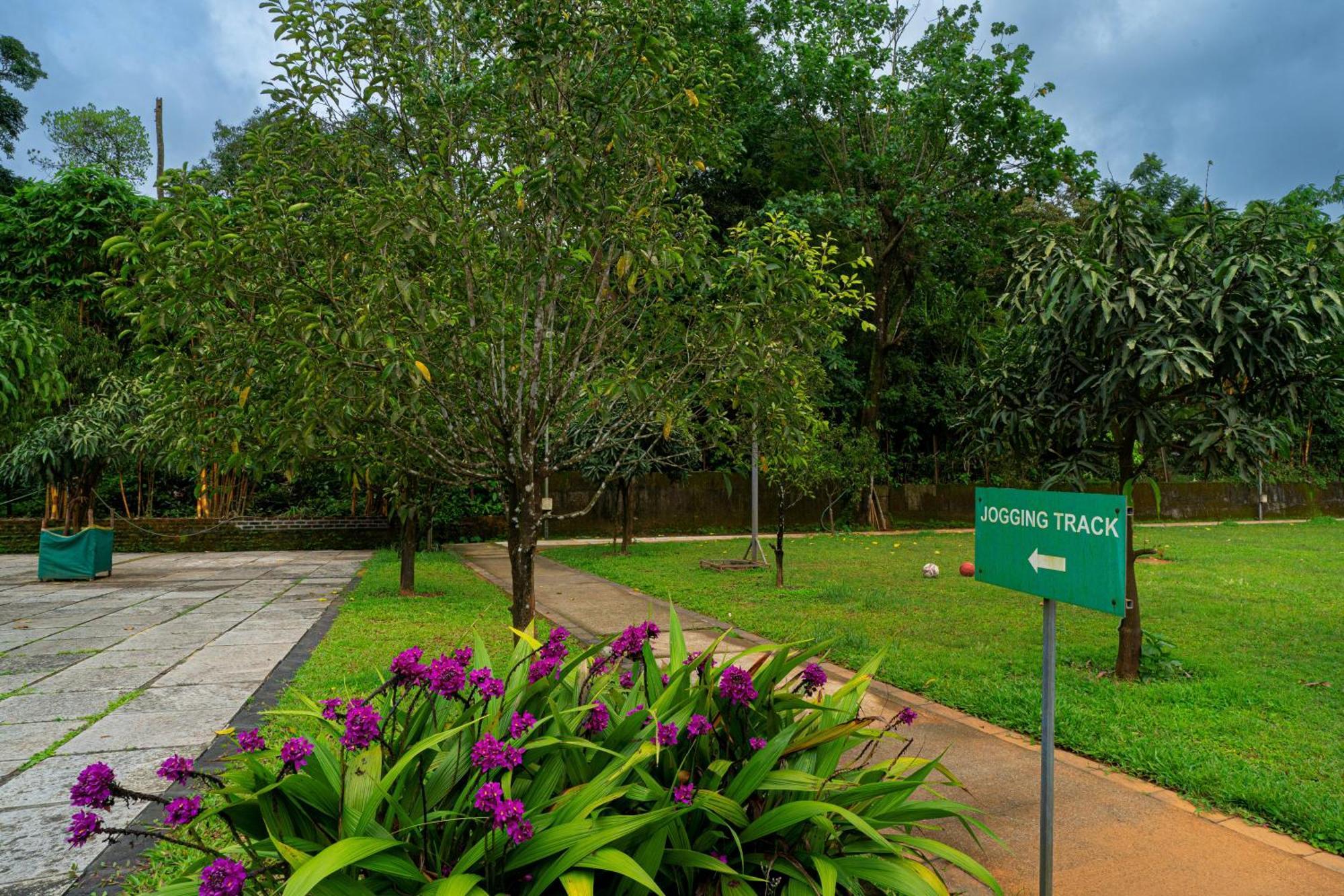 ויטירי The Sanihara Hotel & Resort מראה חיצוני תמונה