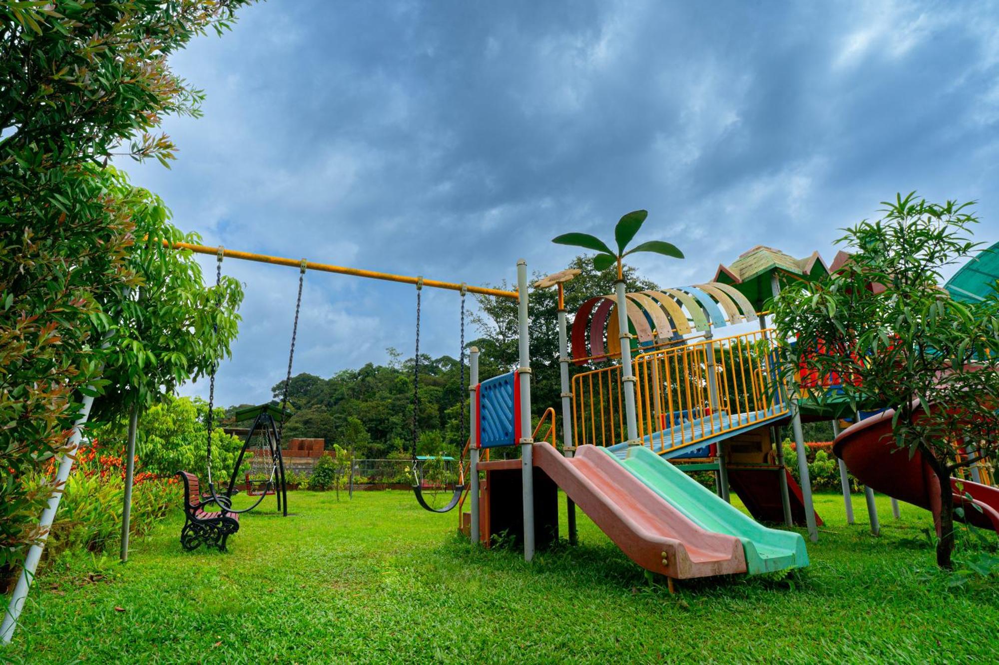ויטירי The Sanihara Hotel & Resort מראה חיצוני תמונה